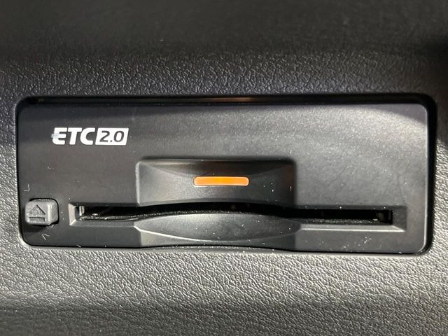 【ETC】高速道路の料金所をストレスなく通過!話題のスポットやサービスエリアに多い「スマートIC」利用時は必須のアイテムです。当店でセットアップを実施、ご納車当日からすぐにご利用いただけます!