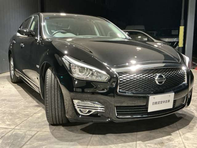 フーガハイブリッド3.5 VIP