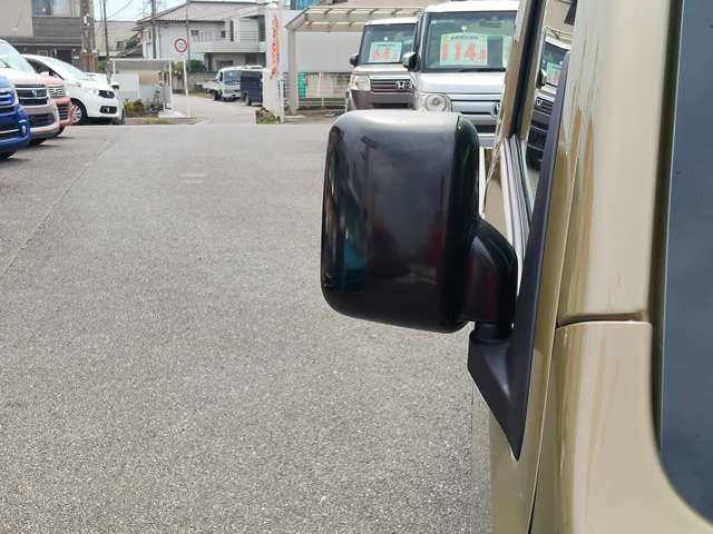 届出済未使用車とは初度届出された車輌で、使用または運行等に供されていない中古車です!