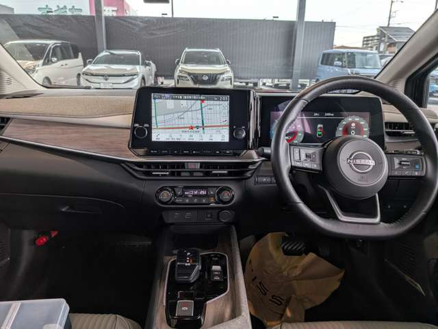 ノートオーラ1.2 G レザーエディション