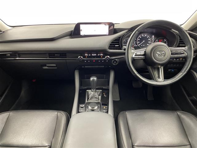 MAZDA3セダン1.8 XD Lパッケージ