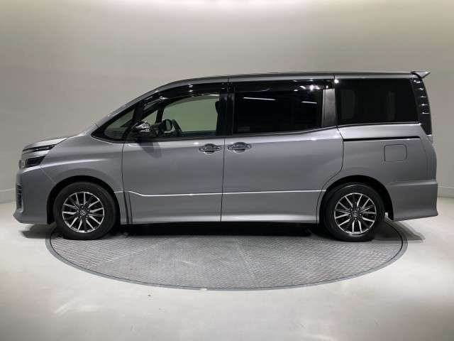 ヴォクシー2.0 ZS 煌II
