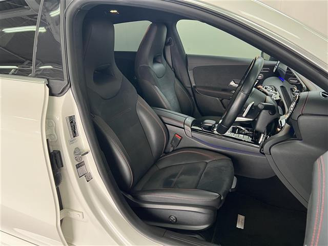 CLAクラスCLA200d AMGライン