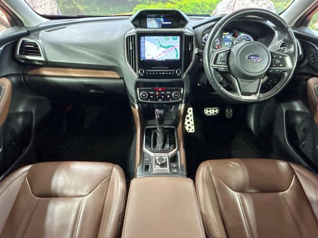 フォレスター2.0 アドバンス 4WD
