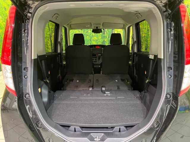 普段のお買い物や通勤、送迎等に十分な荷室スペースを確保しております。セカンドシートを倒すと、大きな荷物の積載も可能です♪