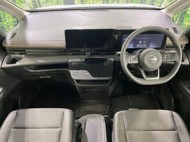 セレナ1.4 e-POWER ハイウェイスターV