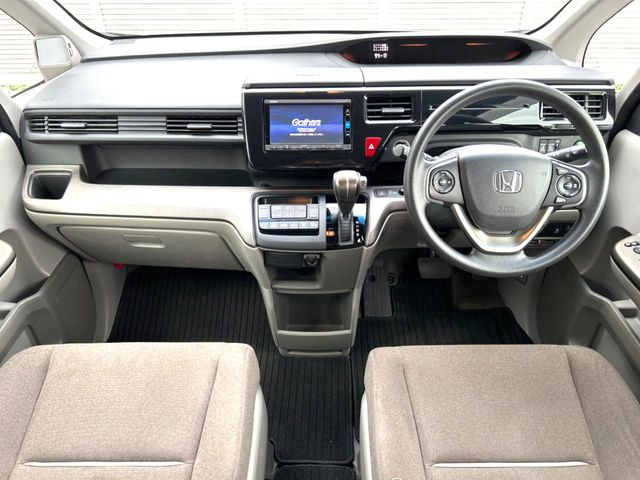 ステップワゴン1.5 G