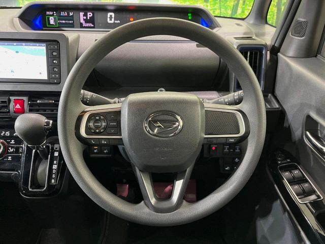 【ステアリングスイッチ】運転中、前方から目線をそらすことなく、オーディオ等の操作が可能な便利機能!安心&快適なドライブを演出してくれます♪
