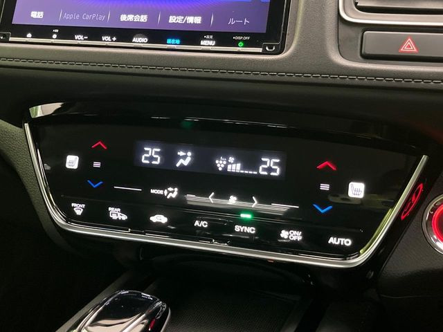 【シートヒーター】寒い日に重宝するシートヒーター!エアコンより早く温まってくれるので寒がりの人も安心ですね♪エアコンの温風は乾燥するから苦手、という方にもをおすすめです。
