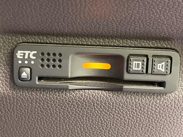 【ETC】高速道路の料金所をストレスなく通過!話題のスポットやサービスエリアに多い「スマートIC」利用時は必須のアイテムです。当店でセットアップを実施、ご納車当日からすぐにご利用いただけます!