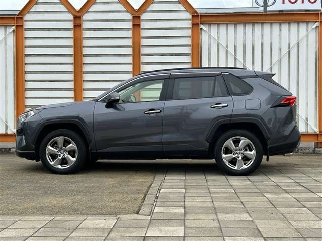 RAV42.5 ハイブリッド G E-Four 4WD