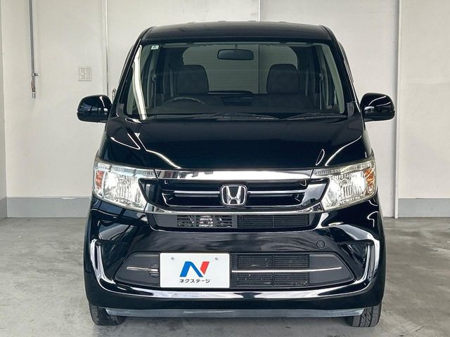 弊社では、全車『修復歴なし』のお車のみ取り扱っております。専任バイヤーによる厳選した仕入れの後、入庫後の車両チェックを行い、ネクステージが認定した高品質な中古車をご提供しております。