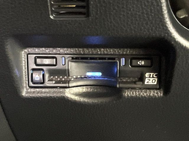 【ETC】高速道路の料金所をストレスなく通過!話題のスポットやサービスエリアに多い「スマートIC」利用時は必須のアイテムです。当店でセットアップを実施、ご納車当日からすぐにご利用いただけます!