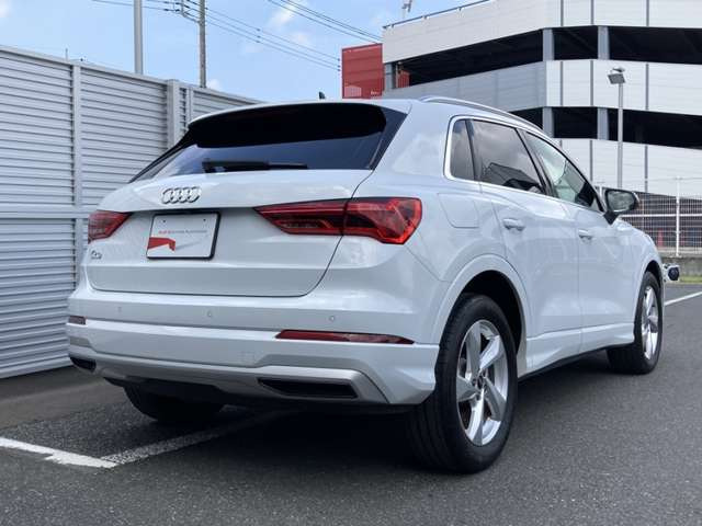 Q335 TFSI アドバンスド