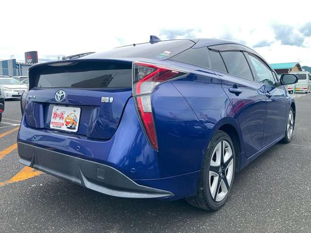 お車のご購入からオイル交換・整備・車検・任意保険・修理・鈑金何でもお任せ下さい!親切・丁寧にご対応致します♪