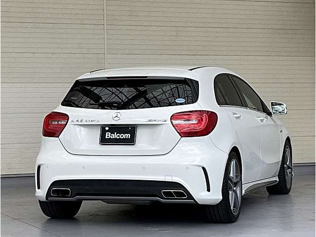 AクラスAMG A45 4マチック 4WD
