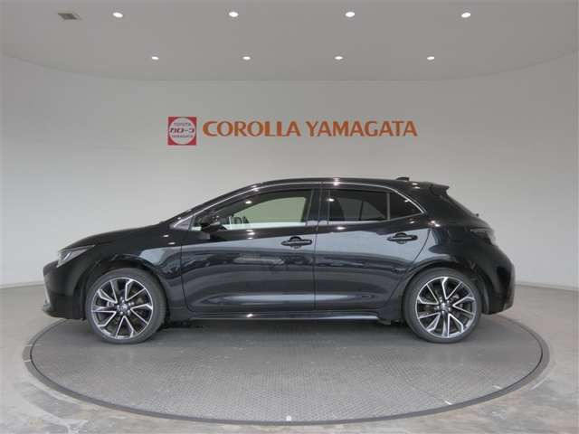 カローラスポーツ1.2 GZ 4WD
