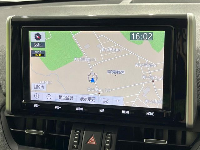 【純正9型ナビ】人気の純正ナビを装備。オーディオ機能も充実しており、Bluetooth接続すればお持ちのスマホやMP3プレイヤーの音楽を再生可能!毎日の運転がさらに楽しくなります!!