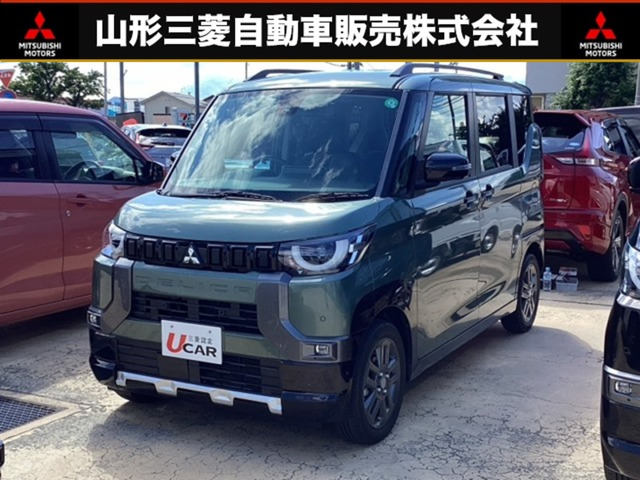 デリカミニT プレミアム 4WD