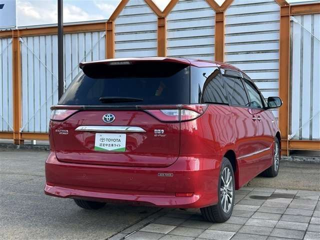 エスティマハイブリッド2.4 アエラス スマート 4WD