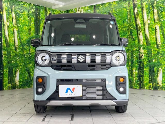 弊社では、全車『修復歴なし』のお車のみ取り扱っております。専任バイヤーによる厳選した仕入れの後、入庫後の車両チェックを行い、ネクステージが認定した高品質な中古車をご提供しております。
