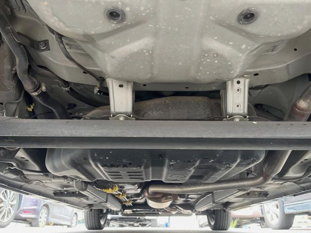 下回りがきれいなうちに、防錆加工の施工がオススメ。降雪地域はもちろん、沿岸部にお住いの方や、趣味でマリン・ウィンタースポーツをされる方にご好評いただいております。