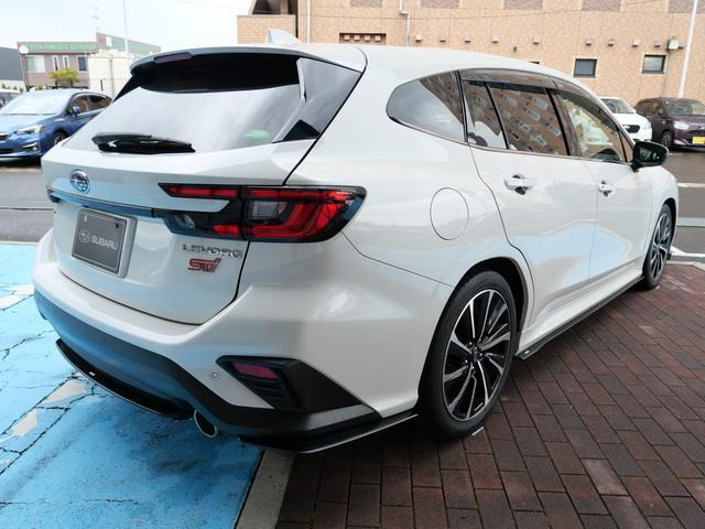 レヴォーグ1.8 STI スポーツ EX 4WD