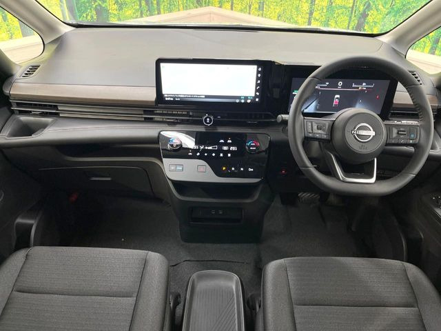 セレナ1.4 e-POWER ハイウェイスターV