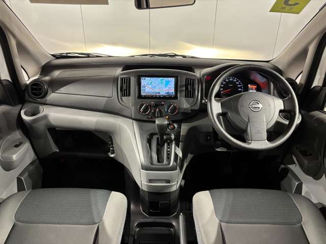 NV200バネットバン1.6 VX
