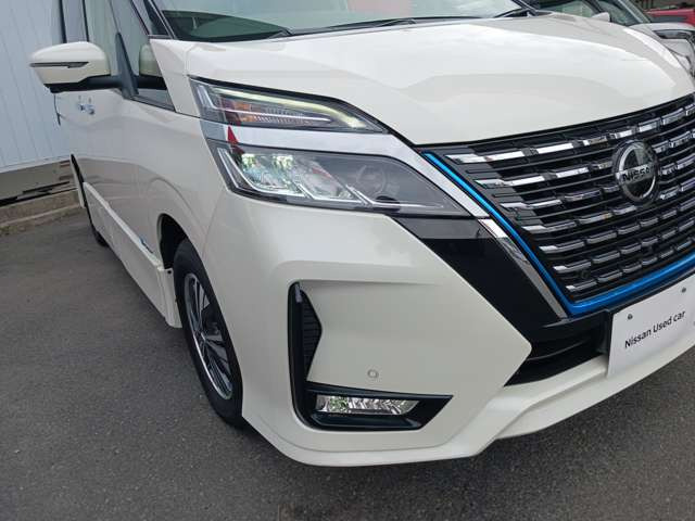 セレナ1.2 e-POWER ハイウェイスターV
