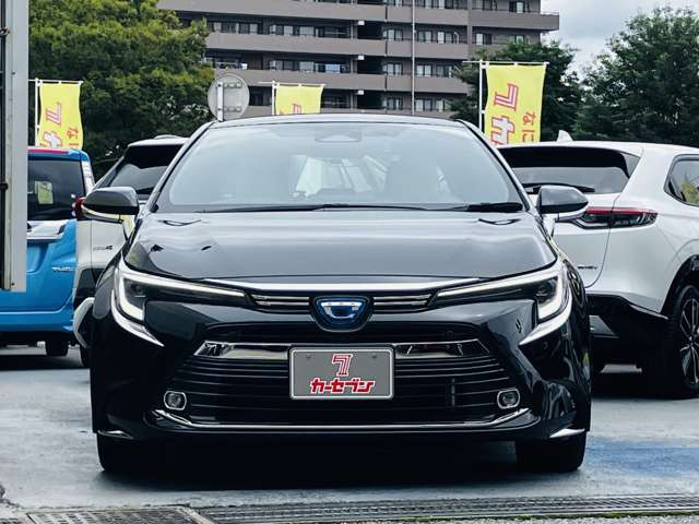 カローラ1.8 ハイブリッド W×B