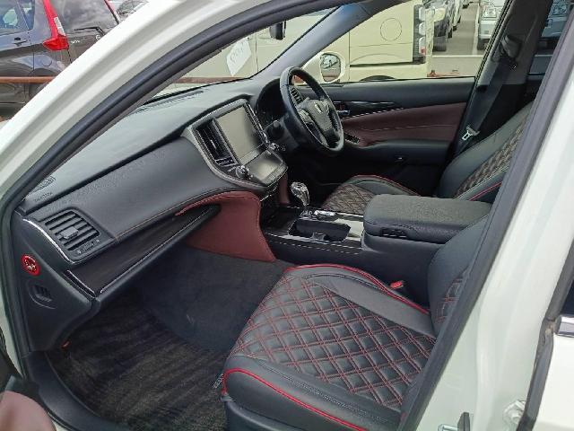 クラウンアスリートハイブリッド 2.5 S Four 4WD