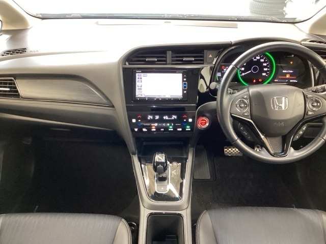 シャトル1.5 ハイブリッド Z ホンダセンシング