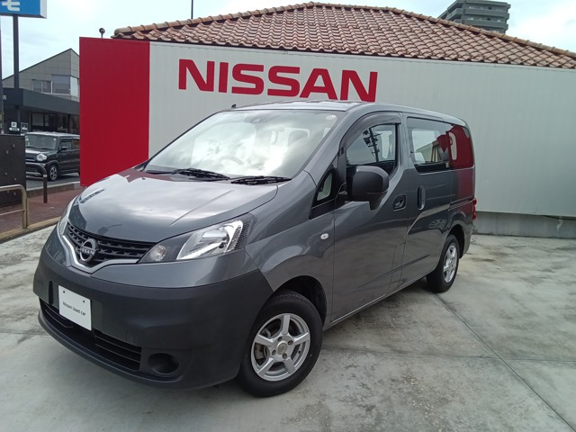 NV200バネットバン1.6 DX