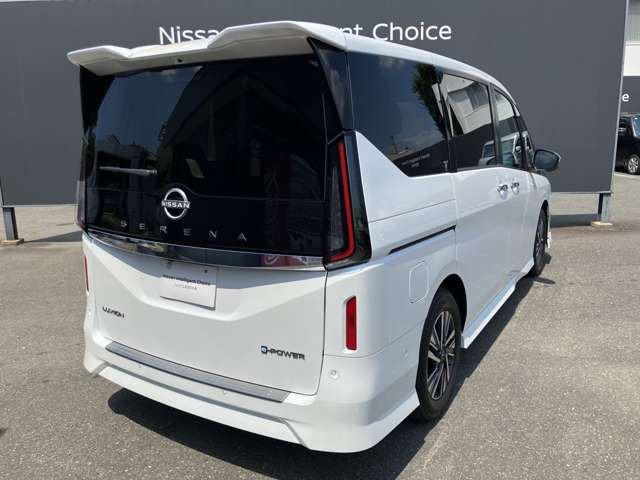 セレナ1.4 e-POWER ルキシオン