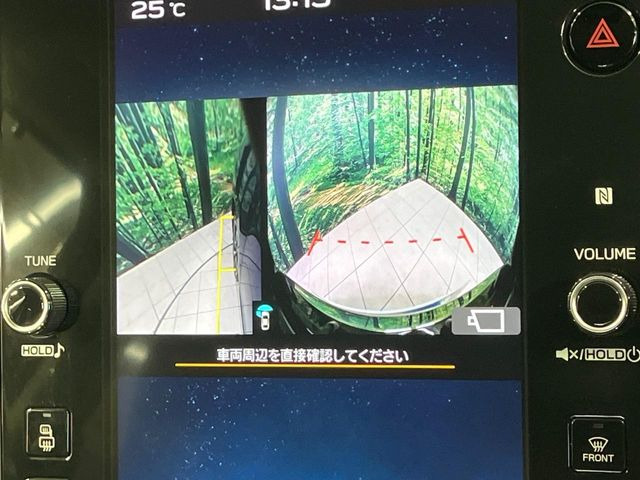 【サイド&バックカメラ】停車・駐車時に死角になりがちな運転席から見えづらいサイドとリアの障害物を確認できます!雨天時や夜間などは特に活躍してくれるアイテムです。