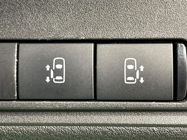 セレナ1.4 e-POWER ハイウェイスターV