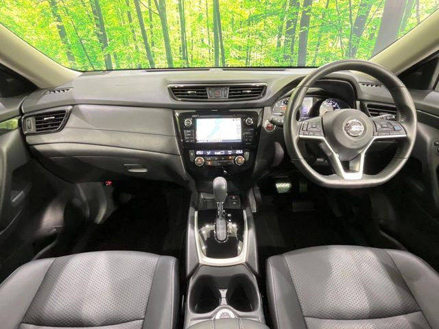 エクストレイル2.0 20Xi