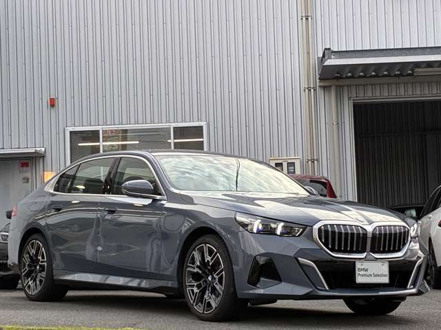 5シリーズセダン525Li エクスクルーシブ Mスポーツ