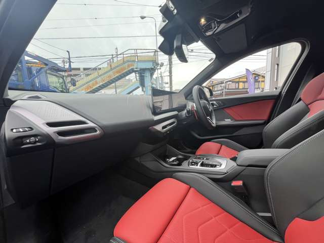 1シリーズM135 xドライブ 4WD