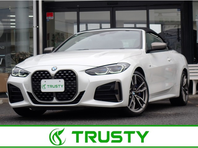 4シリーズカブリオレM440i Xドライブ 4WD