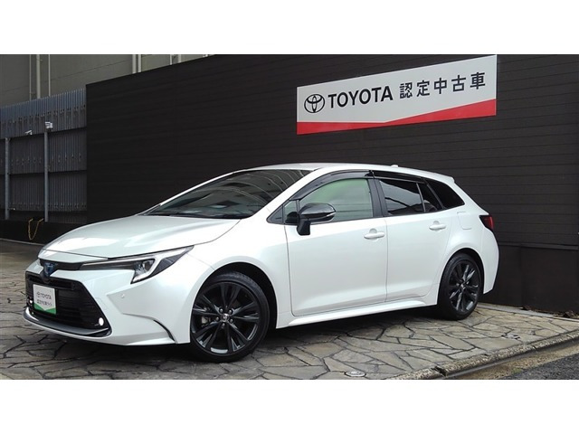 カローラツーリング1.8 ハイブリッド W×B
