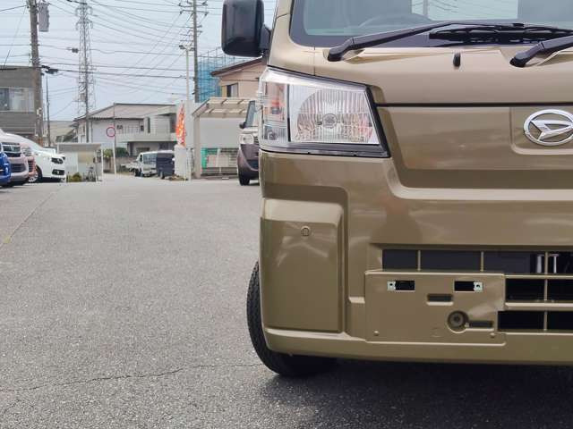 届出済未使用車〜高年式車、各メーカー取り揃えております!ぜひご来店ください♪従業員一同お待ちしております♪