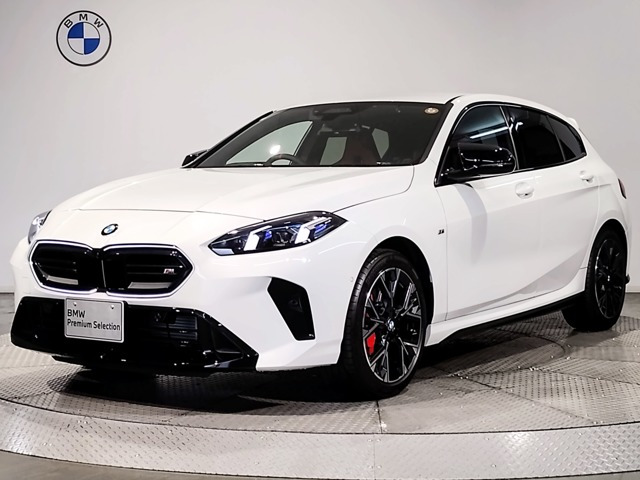 1シリーズM135 xドライブ 4WD