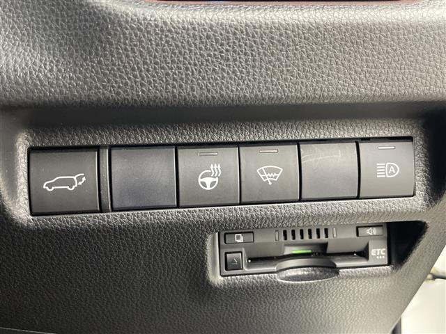 RAV42.0 G 4WD