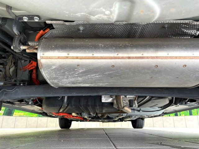 下回りがきれいなうちに、防錆加工の施工がオススメ。降雪地域はもちろん、沿岸部にお住いの方や、趣味でマリン・ウィンタースポーツをされる方にご好評いただいております。