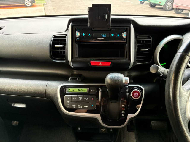 N-BOX