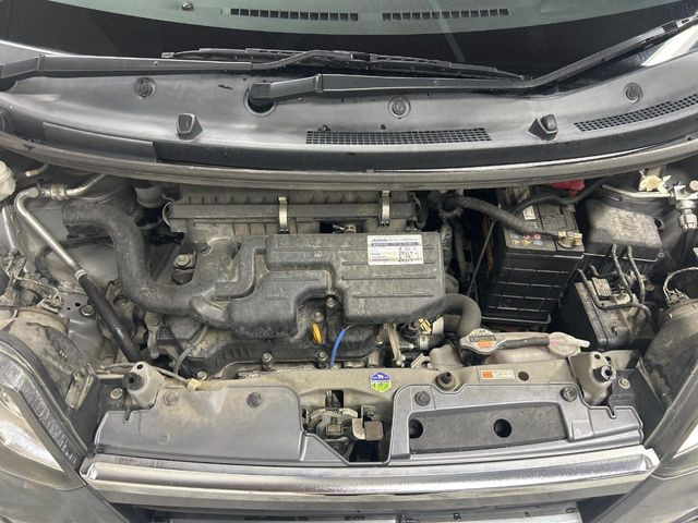 親切・丁寧な専門メカニックスタッフが応対!・車検・点検整備・事故等の修理などアフターサービスも安心。お車のカスタマイズもネクステージのサービススタッフまでご相談ください!