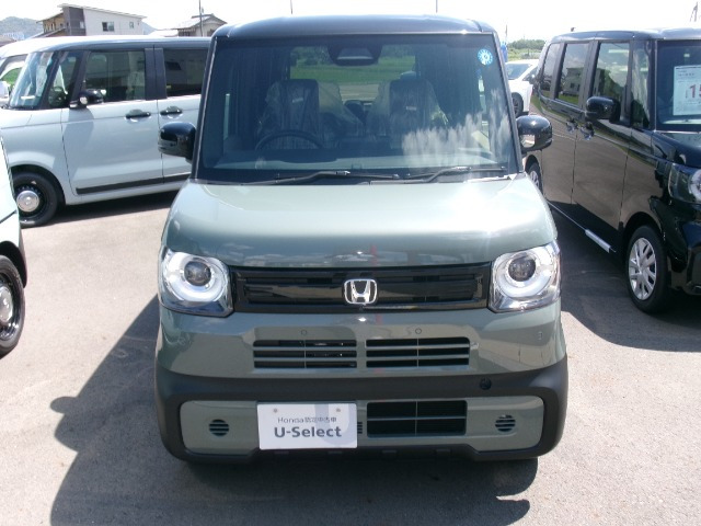 N-BOXジョイ 2トーン
