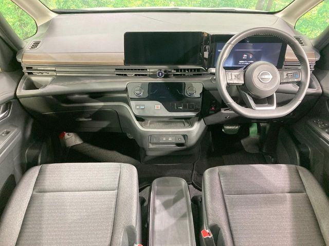 セレナ1.4 e-POWER ハイウェイスターV